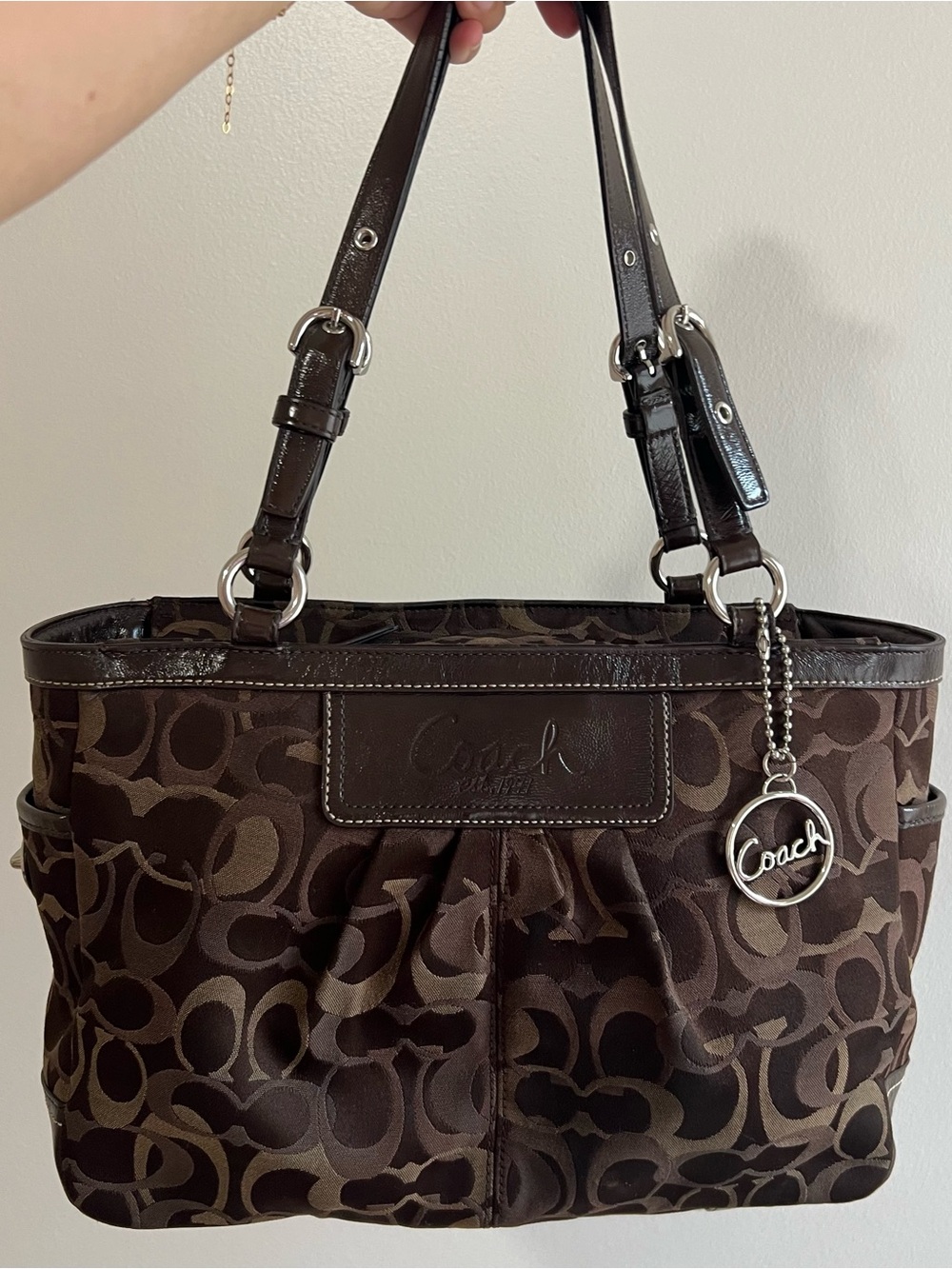 Coach Signature Brown Optic Signature Gallery Tote Shoulder Bag